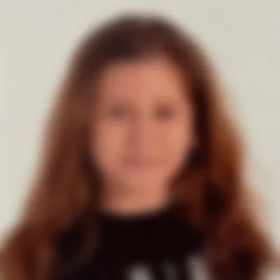 Elif G.